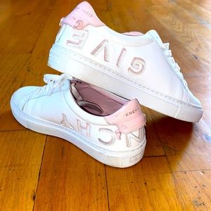 Givenchy Woman’s Sneakers
